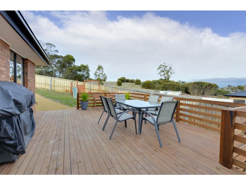 68 Oakdowns Parade, Oakdowns TAS 7019