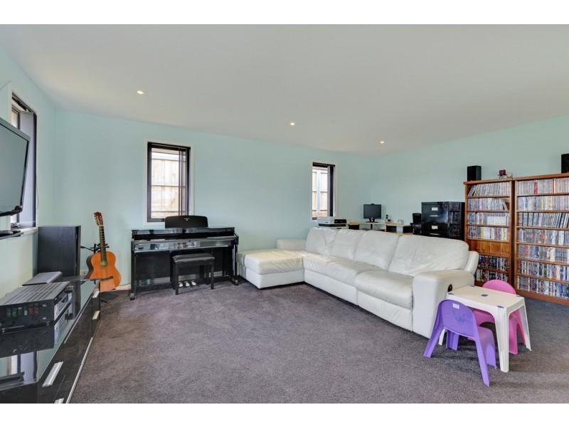 68 Oakdowns Parade, Oakdowns TAS 7019