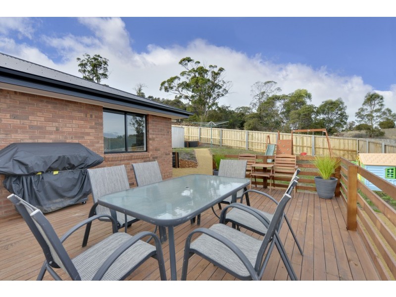 68 Oakdowns Parade, Oakdowns TAS 7019