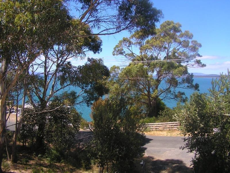 10 Susans Bay Road, Primrose Sands TAS 7173