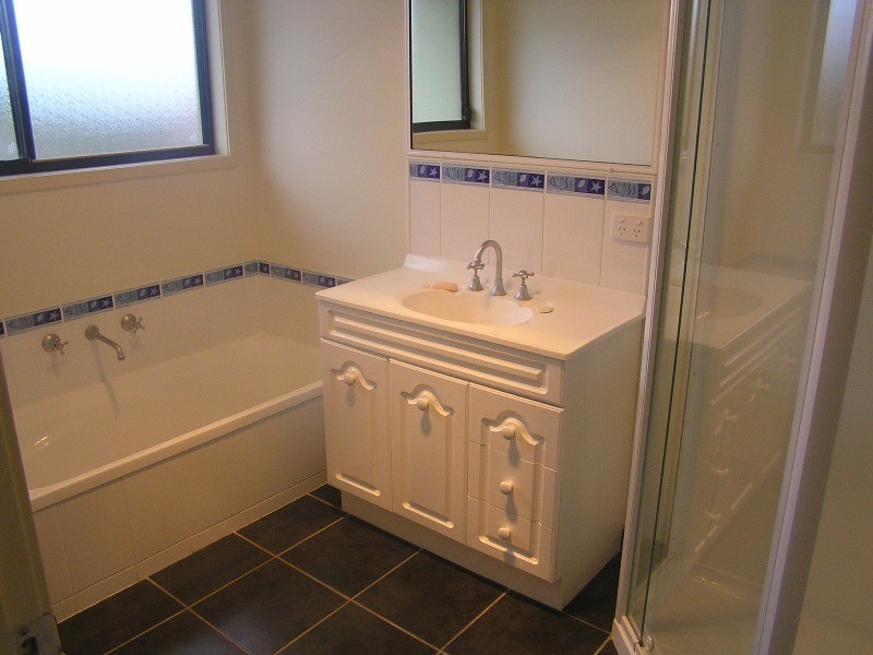 Unit 4, 8-10 Torquay Drive, Sorell TAS 7172