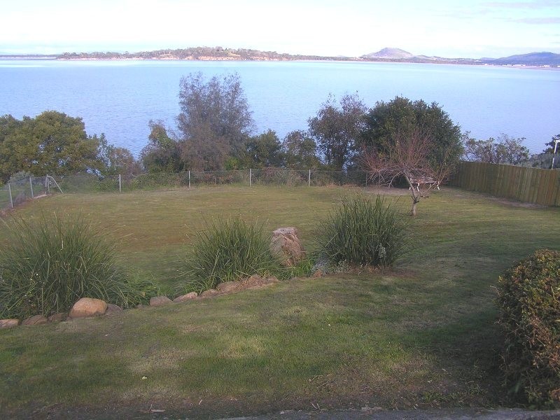 575 Shark Point Road, Penna TAS 7171
