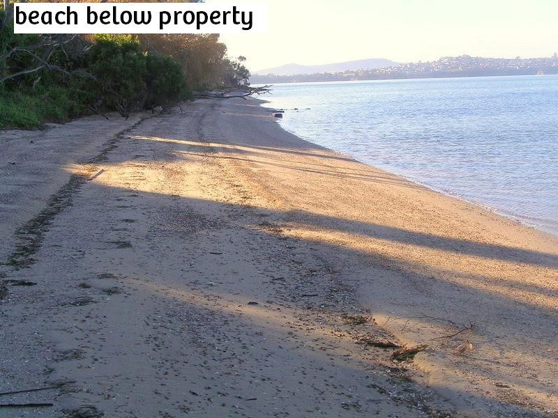 575 Shark Point Road, Penna TAS 7171