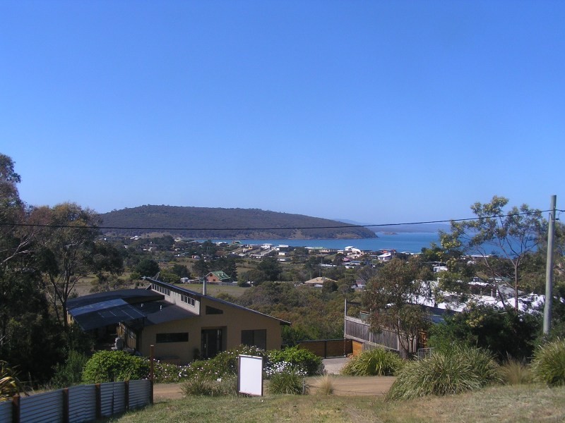 2 Pitt Street, Dodges Ferry TAS 7173