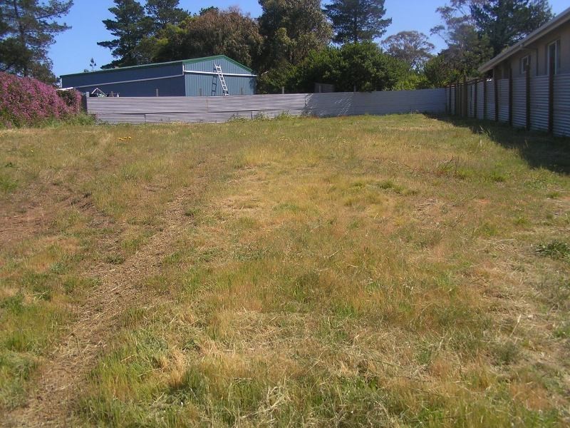 2 Pitt Street, Dodges Ferry TAS 7173