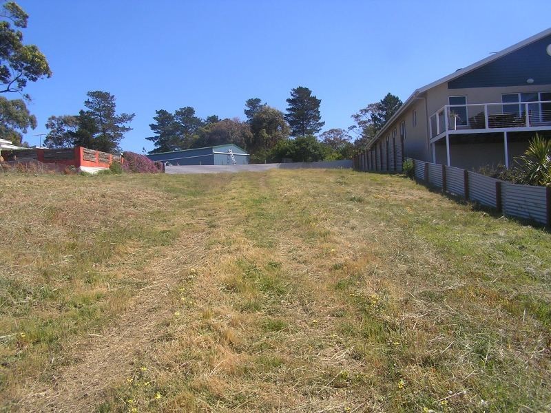 2 Pitt Street, Dodges Ferry TAS 7173