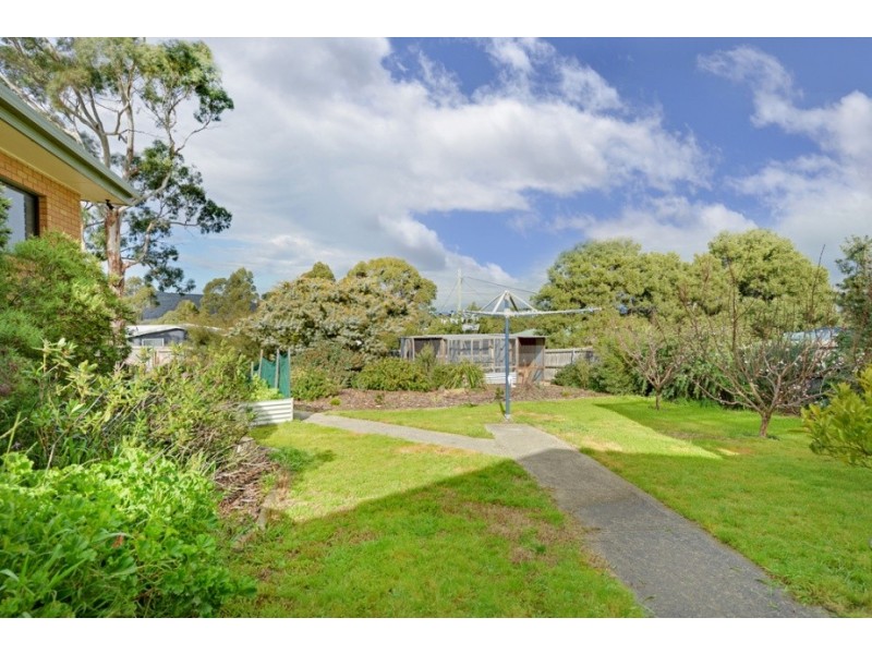 13 Meethenar Street, Carlton TAS 7173