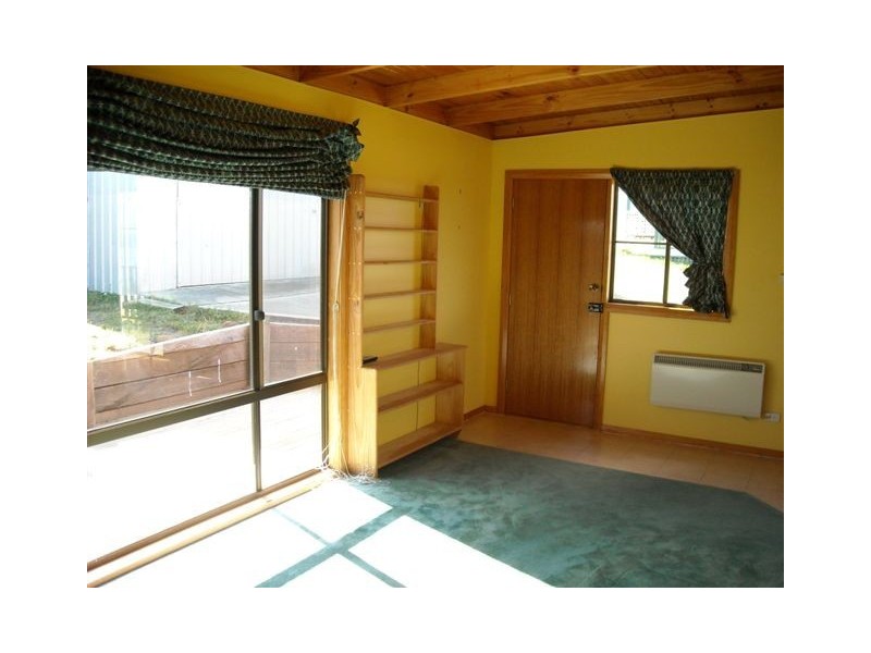 26 Linden Road, Primrose Sands TAS 7173