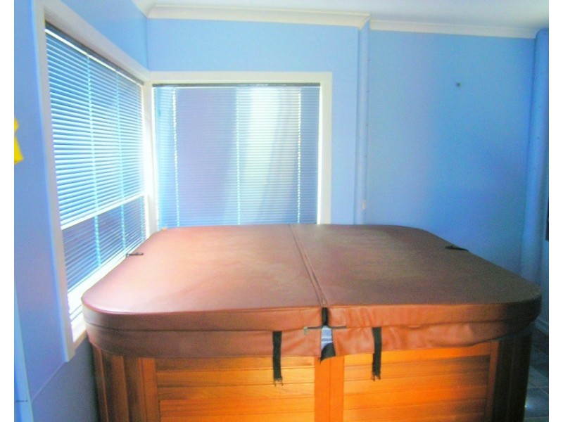 26 Linden Road, Primrose Sands TAS 7173