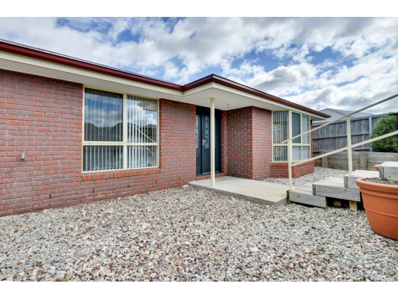 17 Caitlin Court, Midway Point TAS 7171