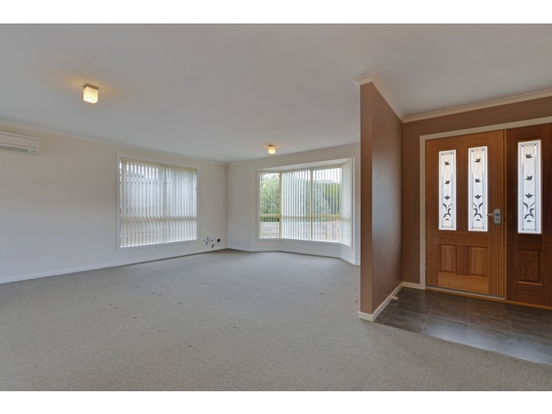 17 Caitlin Court, Midway Point TAS 7171