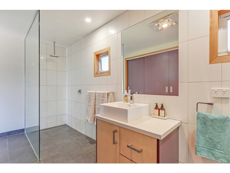 2 Caribbean Court, Eaglehawk Neck TAS 7179