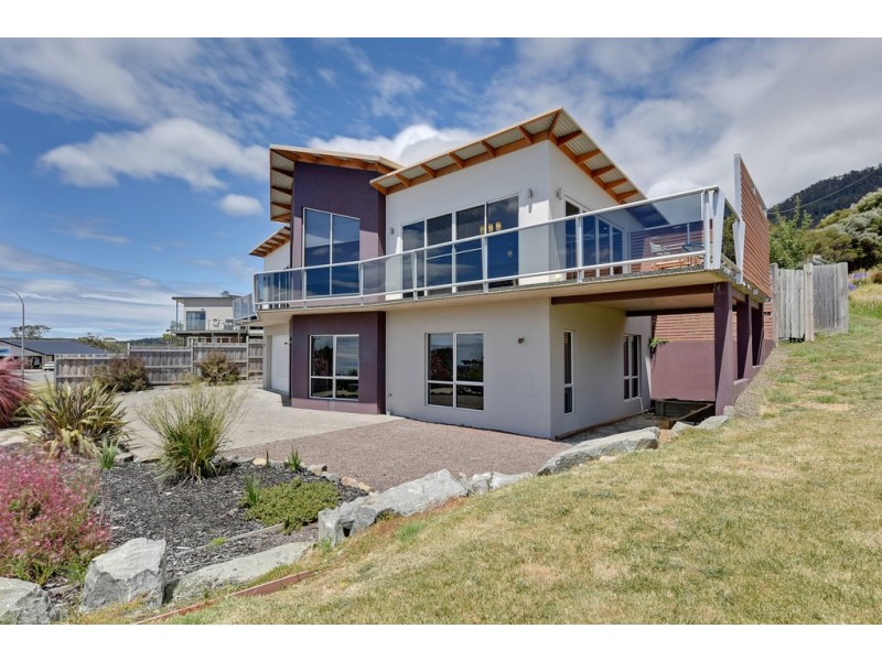 2 Caribbean Court, Eaglehawk Neck TAS 7179