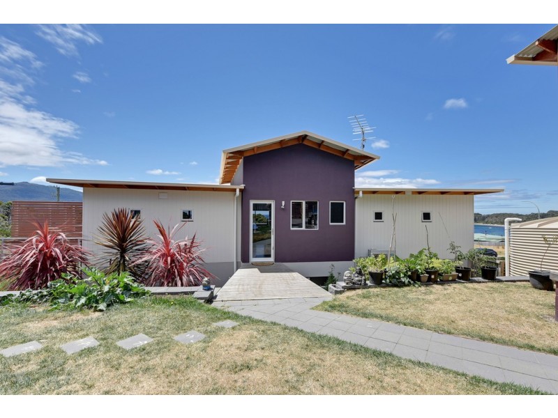 2 Caribbean Court, Eaglehawk Neck TAS 7179