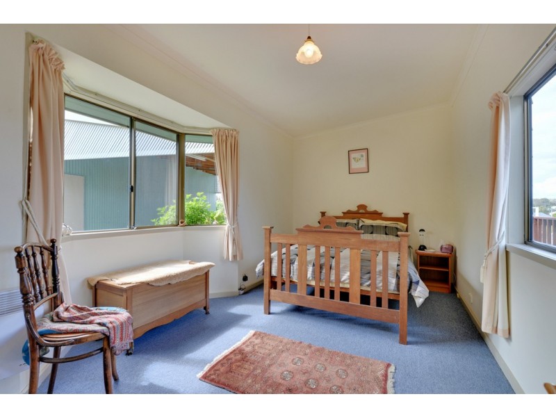 4 Lourah Street, Dodges Ferry TAS 7173