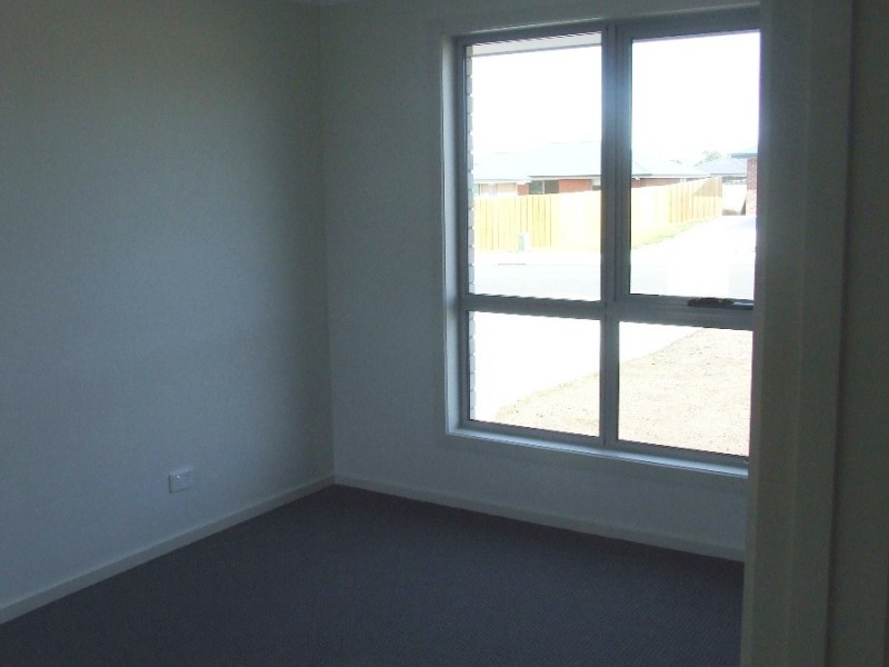 Units 1 and 2, 12 Whitelea Court, Sorell TAS 7172