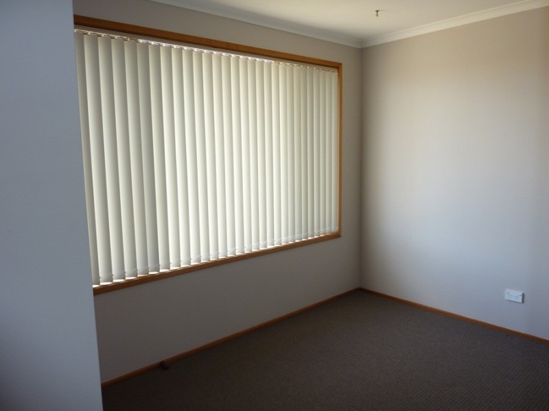 25 First Avenue, Midway Point TAS 7171