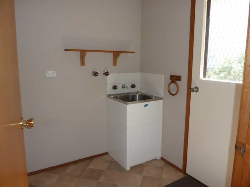 25 First Avenue, Midway Point TAS 7171