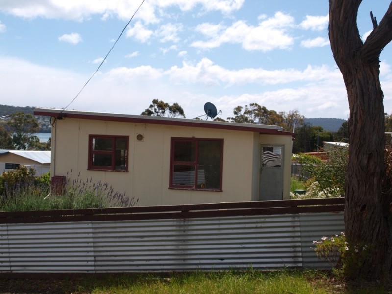 14 Rowan Avenue, Primrose Sands TAS 7173