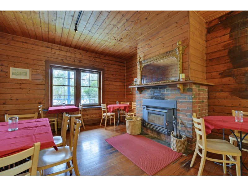 5131 Arthur Highway, Eaglehawk Neck TAS 7179