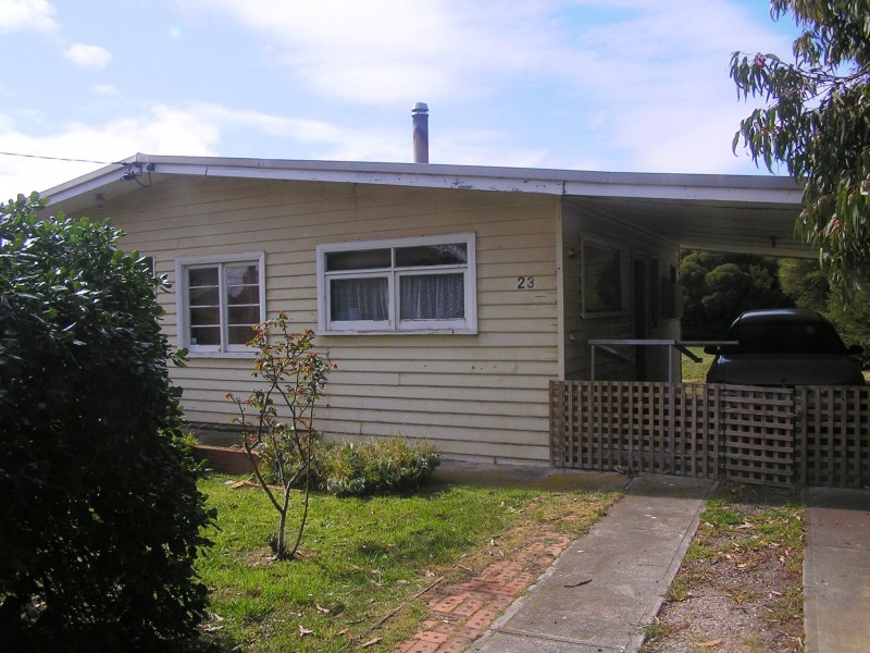 23 Tenth Avenue, Dodges Ferry TAS 7173