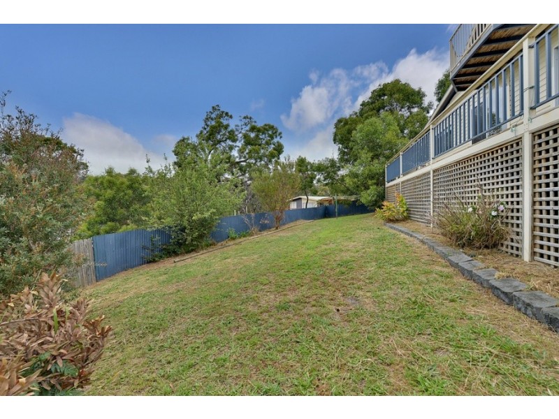 11 Blackwood Court, White Beach TAS 7184