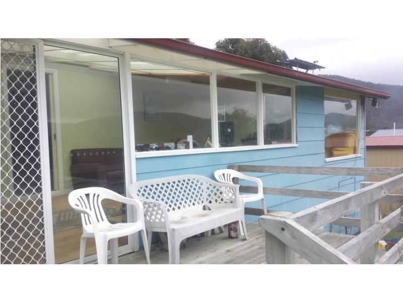 27 Tasmans Arch Road, Eaglehawk Neck TAS 7179