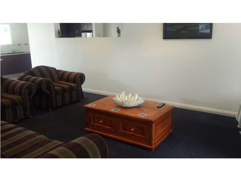27 Tasmans Arch Road, Eaglehawk Neck TAS 7179