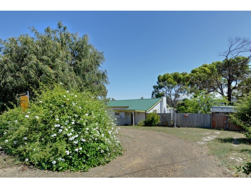 11 Jetty Road, Dodges Ferry TAS 7173