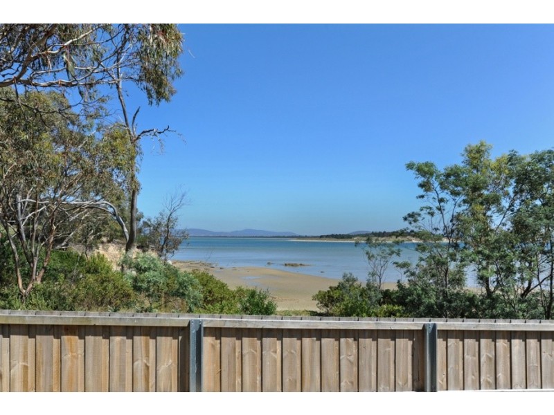 11 Jetty Road, Dodges Ferry TAS 7173