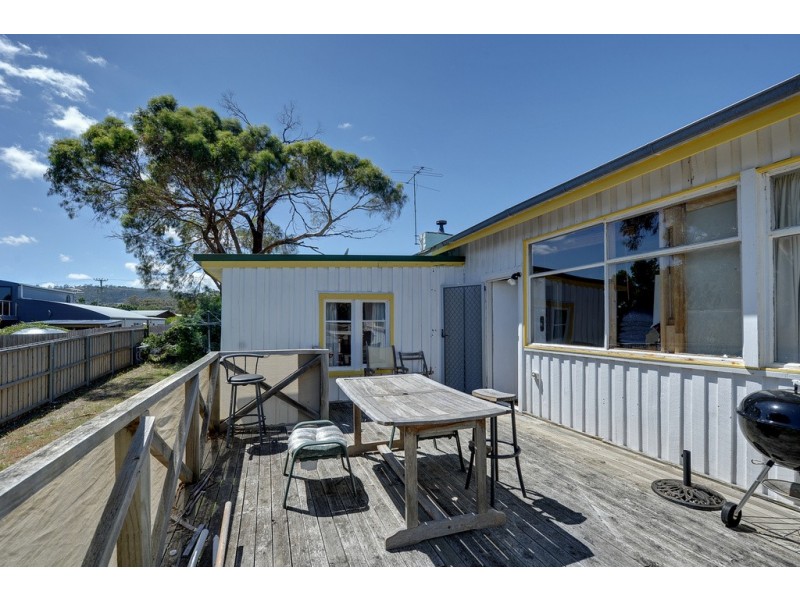 11 Jetty Road, Dodges Ferry TAS 7173
