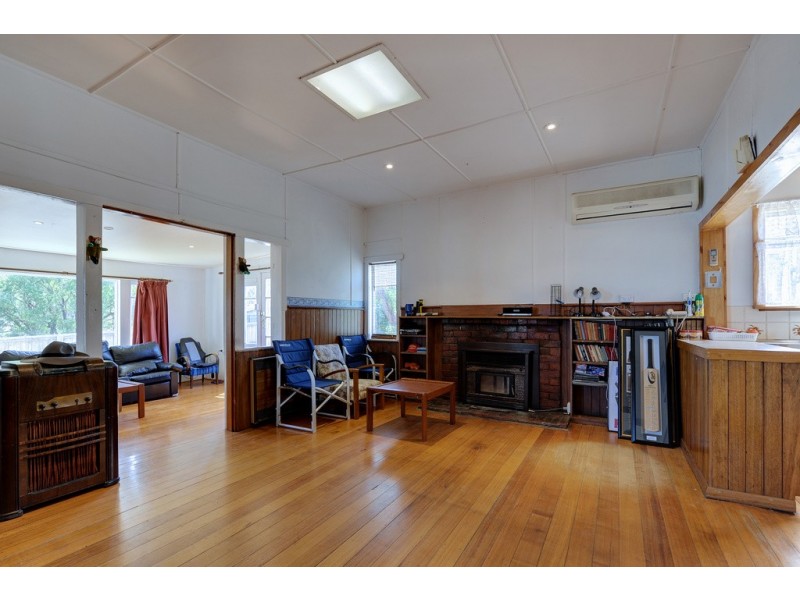 11 Jetty Road, Dodges Ferry TAS 7173