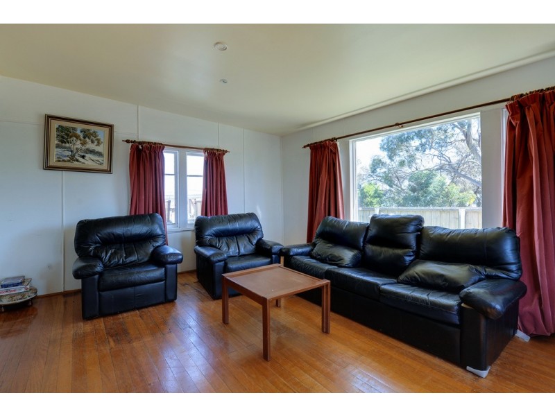 11 Jetty Road, Dodges Ferry TAS 7173