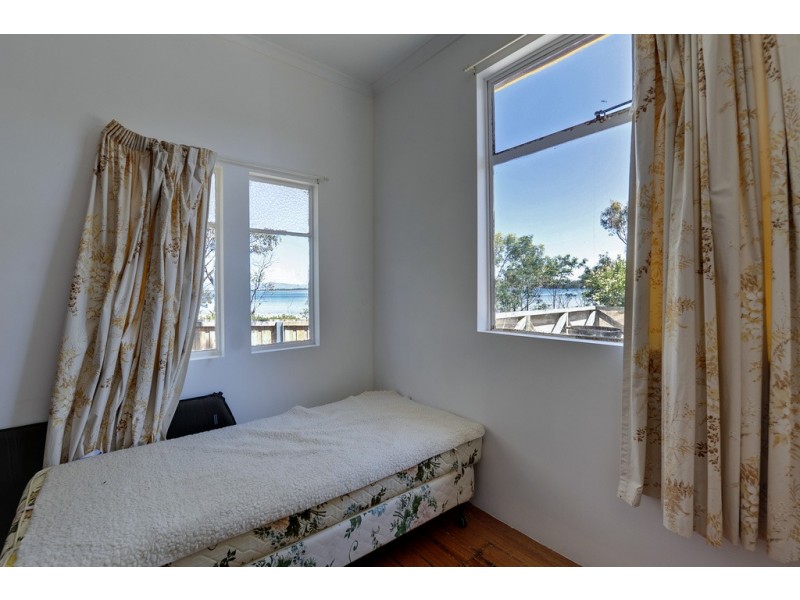 11 Jetty Road, Dodges Ferry TAS 7173