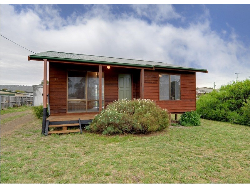 22 First Avenue, Dodges Ferry TAS 7173