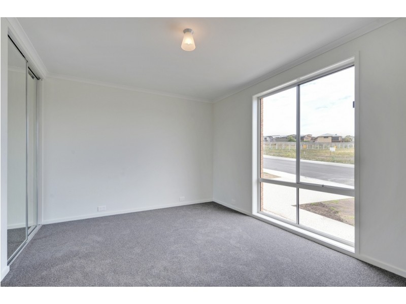 2 Barilla Court, Midway Point TAS 7171