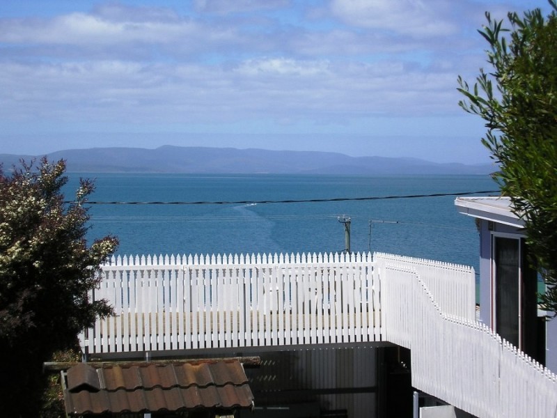 2 Boobyalla Street, Primrose Sands TAS 7173