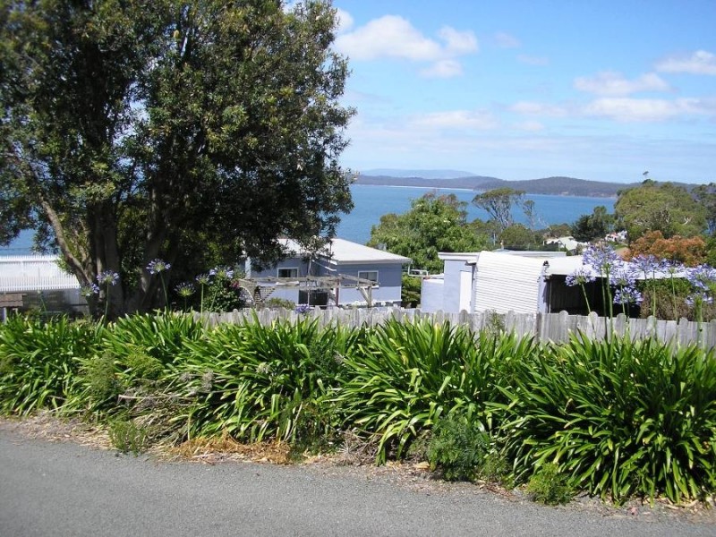 2 Boobyalla Street, Primrose Sands TAS 7173