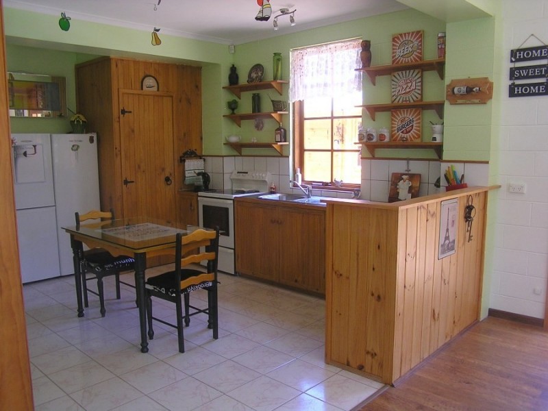 72 Surf Road, Seven Mile Beach TAS 7170