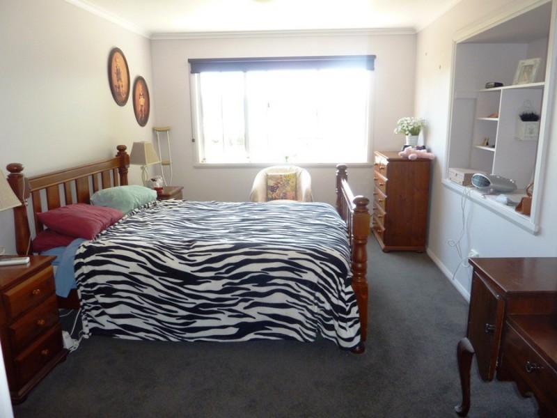 7 Barton Avenue, Triabunna TAS 7190