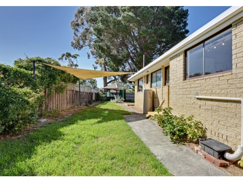 19 Woodhurst Road, Seven Mile Beach TAS 7170