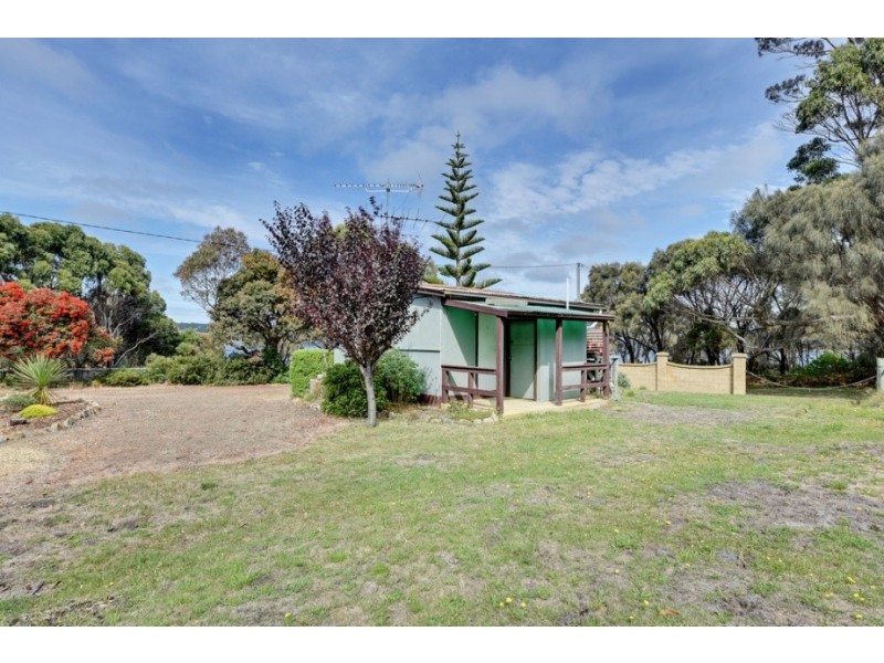116 Apex Point Road, White Beach TAS 7184