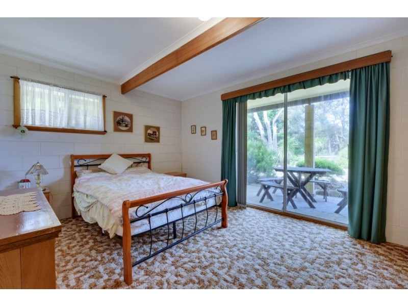 116 Apex Point Road, White Beach TAS 7184