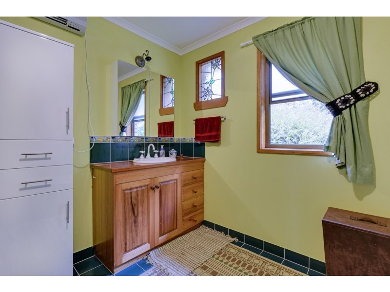 189 Pirates Bay Drive, Eaglehawk Neck TAS 7179
