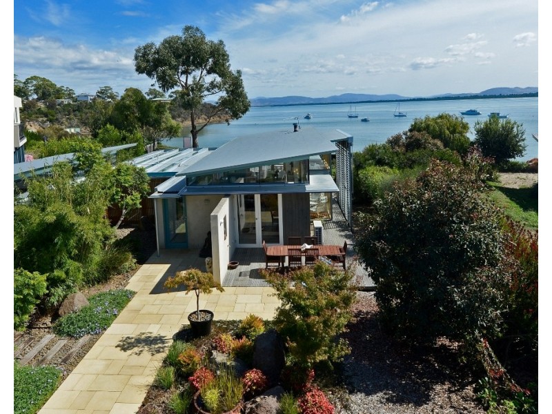 24 Eighth Avenue, Dodges Ferry TAS 7173