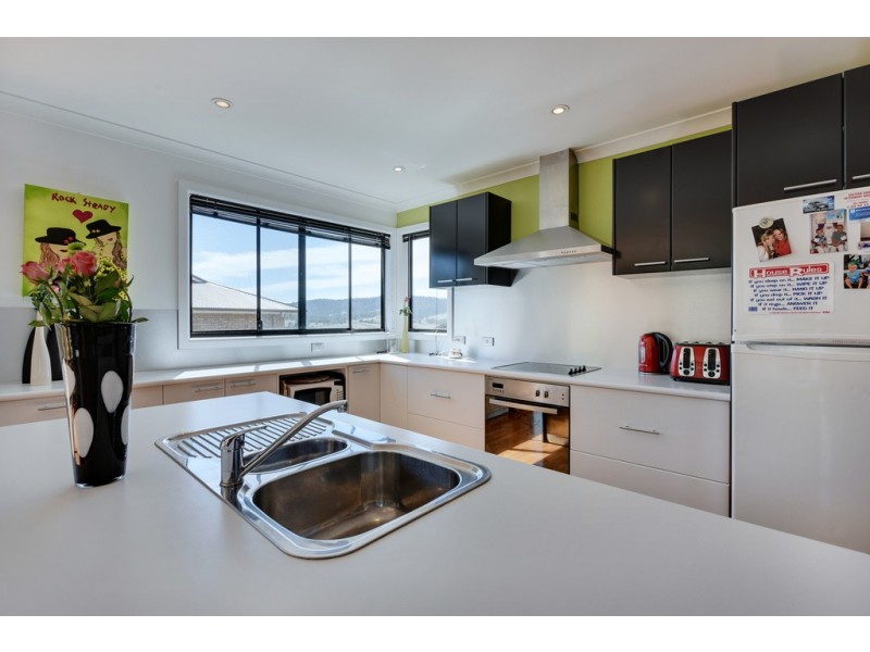 3 Walter Place, Howrah TAS 7018