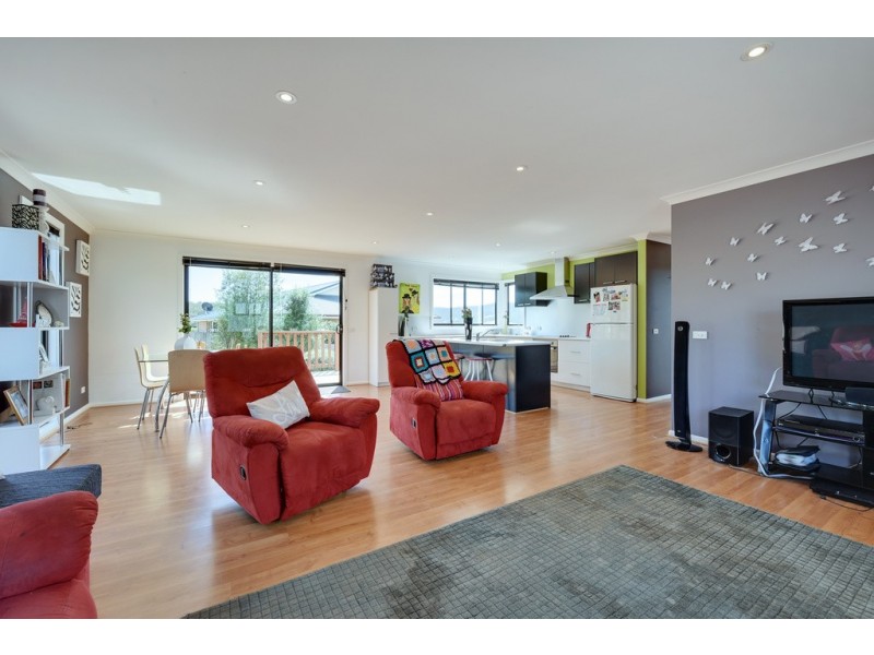 3 Walter Place, Howrah TAS 7018