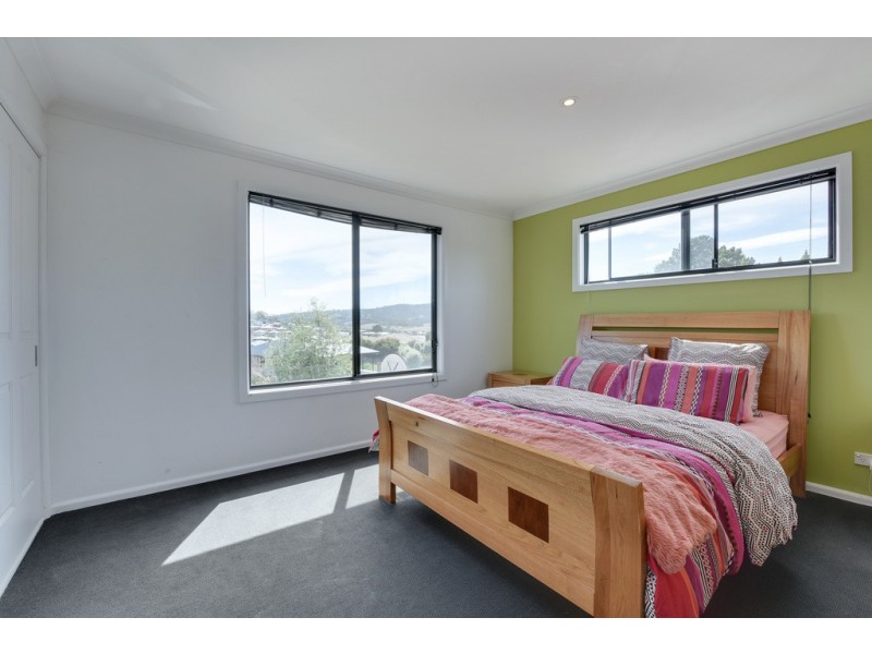 3 Walter Place, Howrah TAS 7018