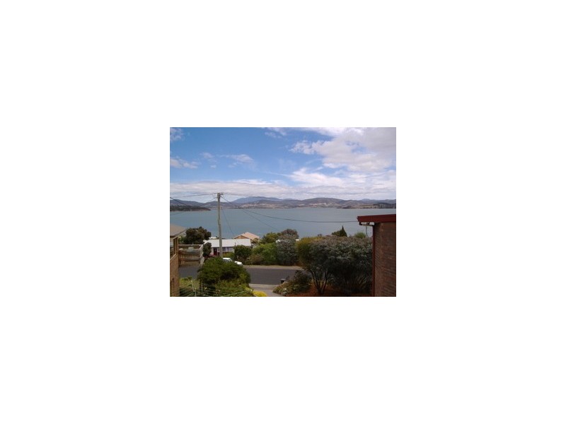1/17 Brady Street, Midway Point TAS 7171