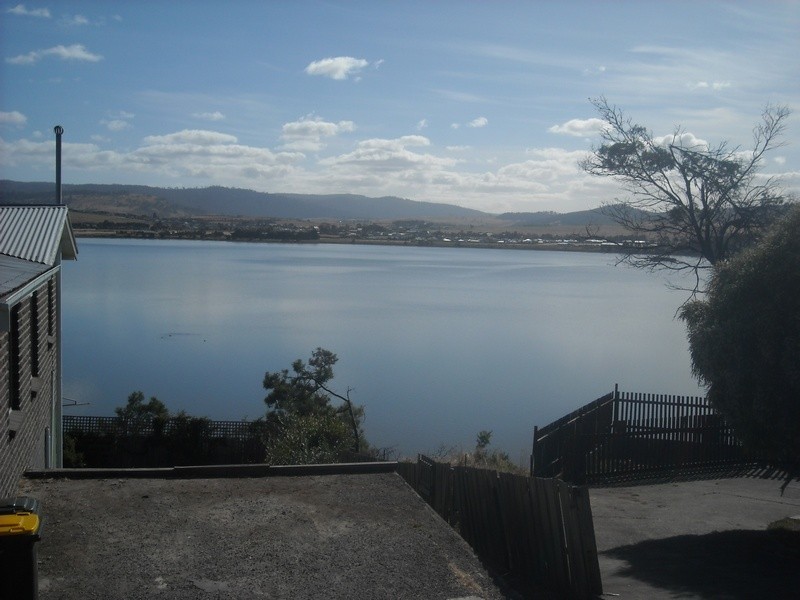 11 Esplanade, Midway Point TAS 7171